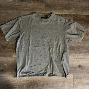 Claiborne Tee - Short Sleeve Shirt Small